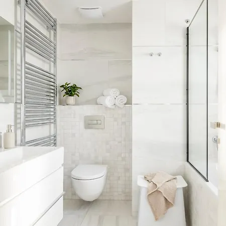 Turnkey I With Terrace Appartamento Praga
